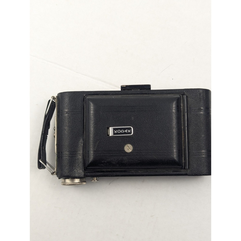 Kodak Vigilant Junior Six-20 Folding Camera – Loose Arm Untested for Display or